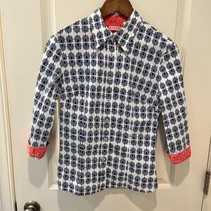 Tizzie Blue and White Patterned Button-down Shirt